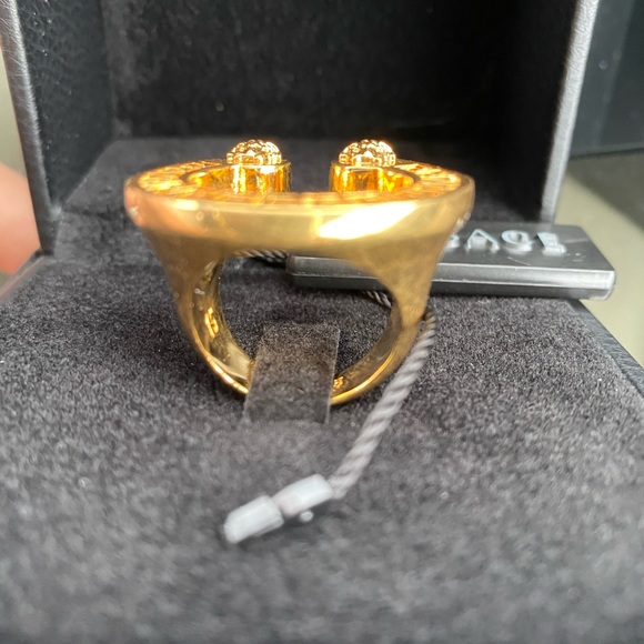 ✨Versace✨ ring - Picture 3 of 4